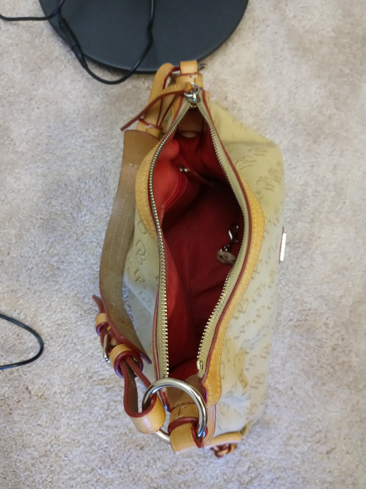 Fabric Dooney & Bourke purse with leather accents