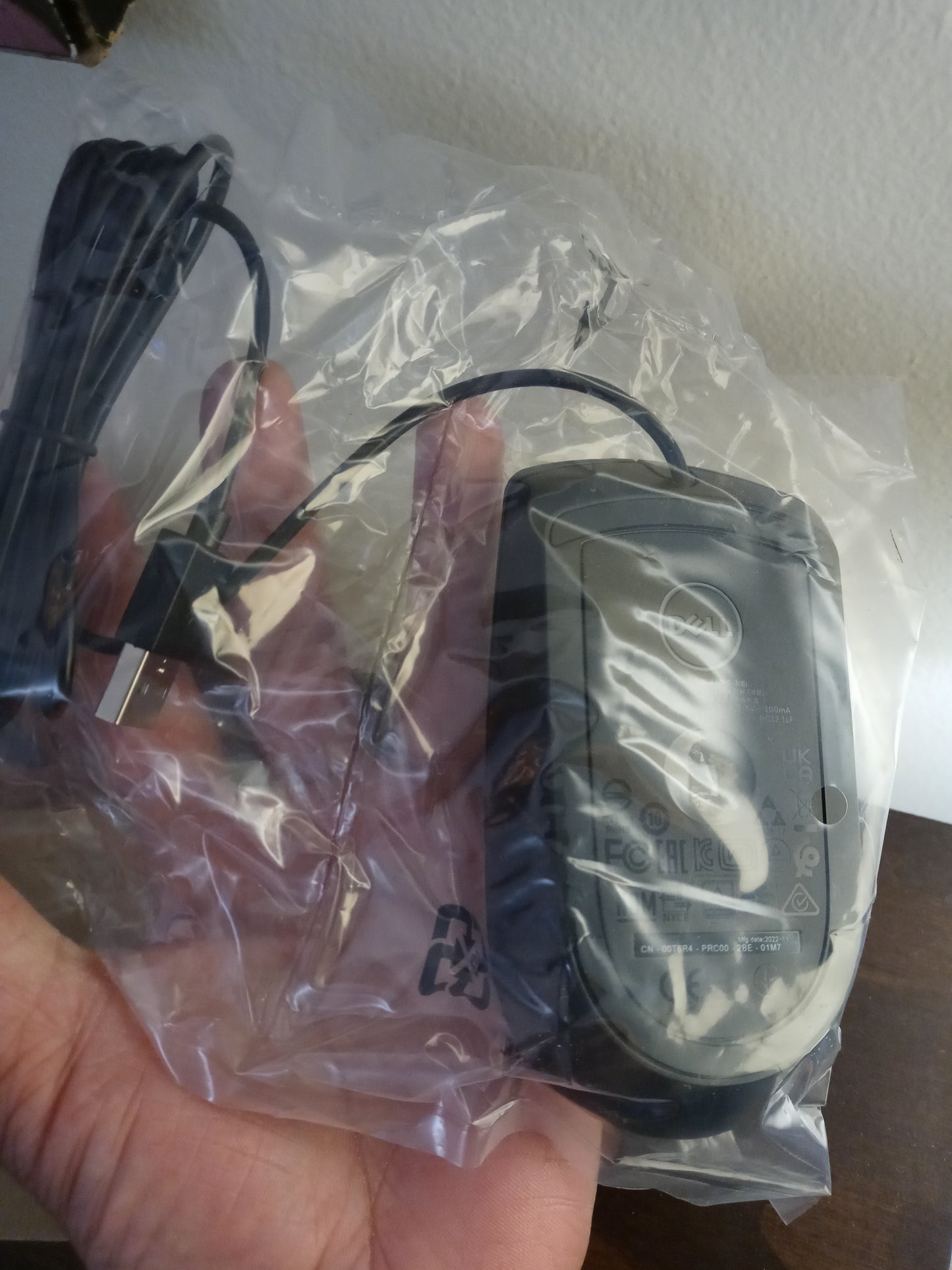 Dell Optical Mouse MS116 (75-BBCB)
