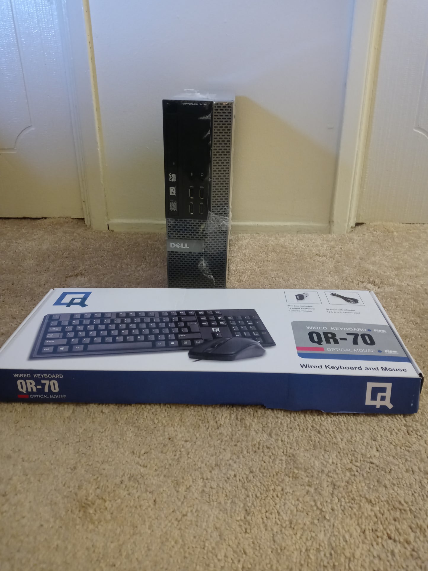 Dell Optiplex 7010 Sff i5 3470 3.2Ghz 8GB RAM 2TB Hard Drive , Windows 10 Professional Bundled with A 22" LCD, Refurbished