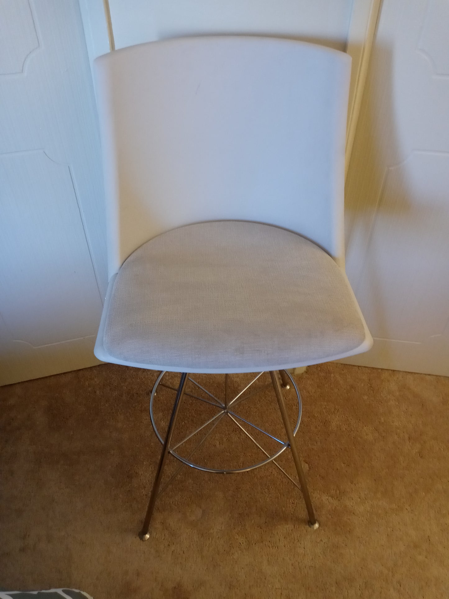 Indecom Design: Just Meyer Bar Stool