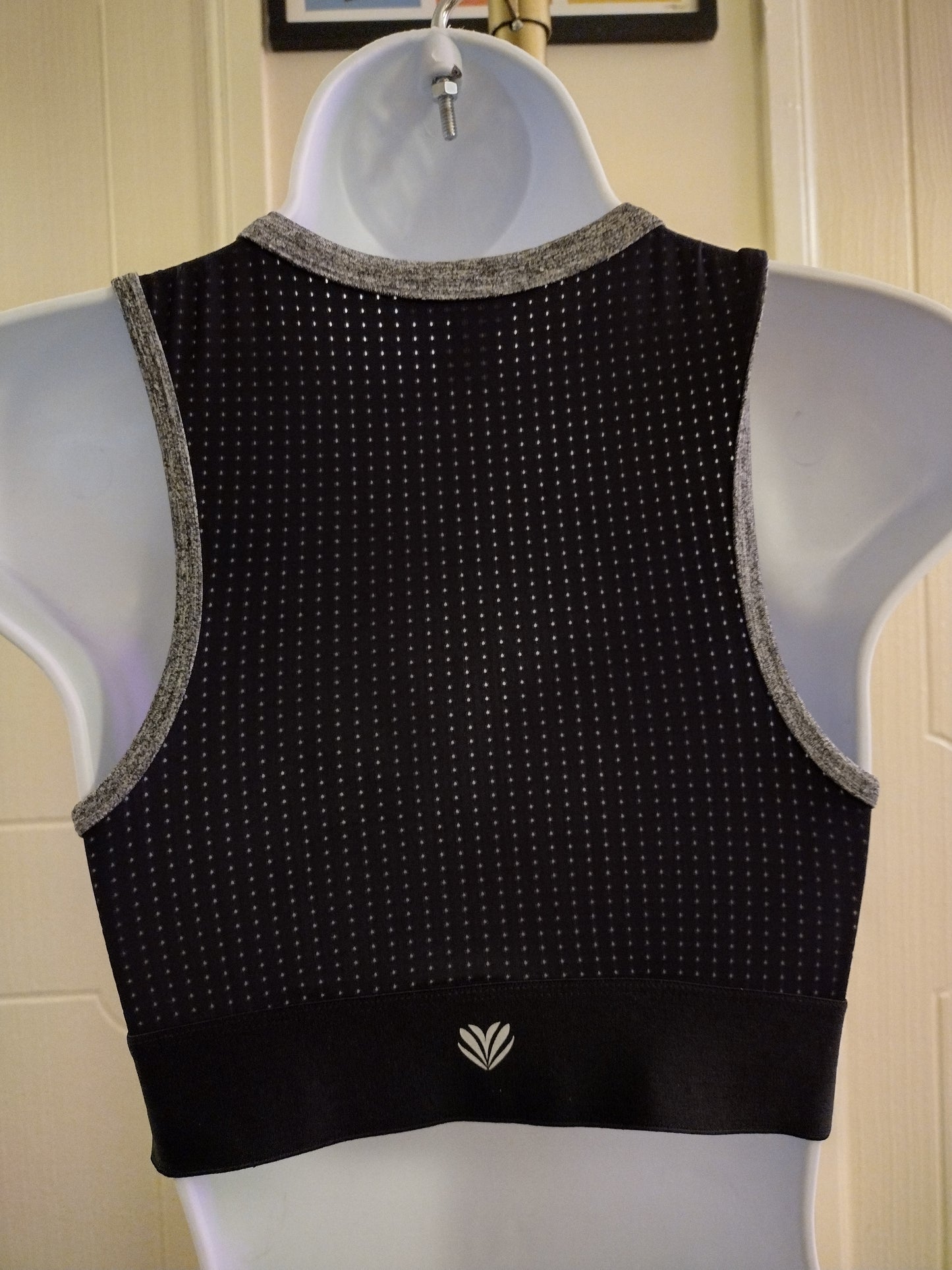 Forever 21 woman's sports bra