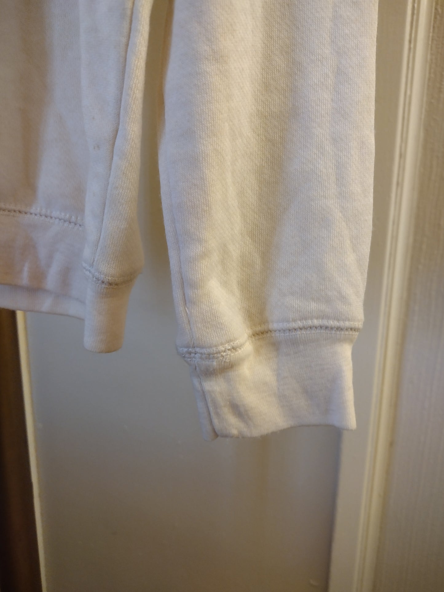 Disney The Lion King Vintage Rare Sweatshirt Big Spell Out Pull Over Long Sleeve - Cream / ivory