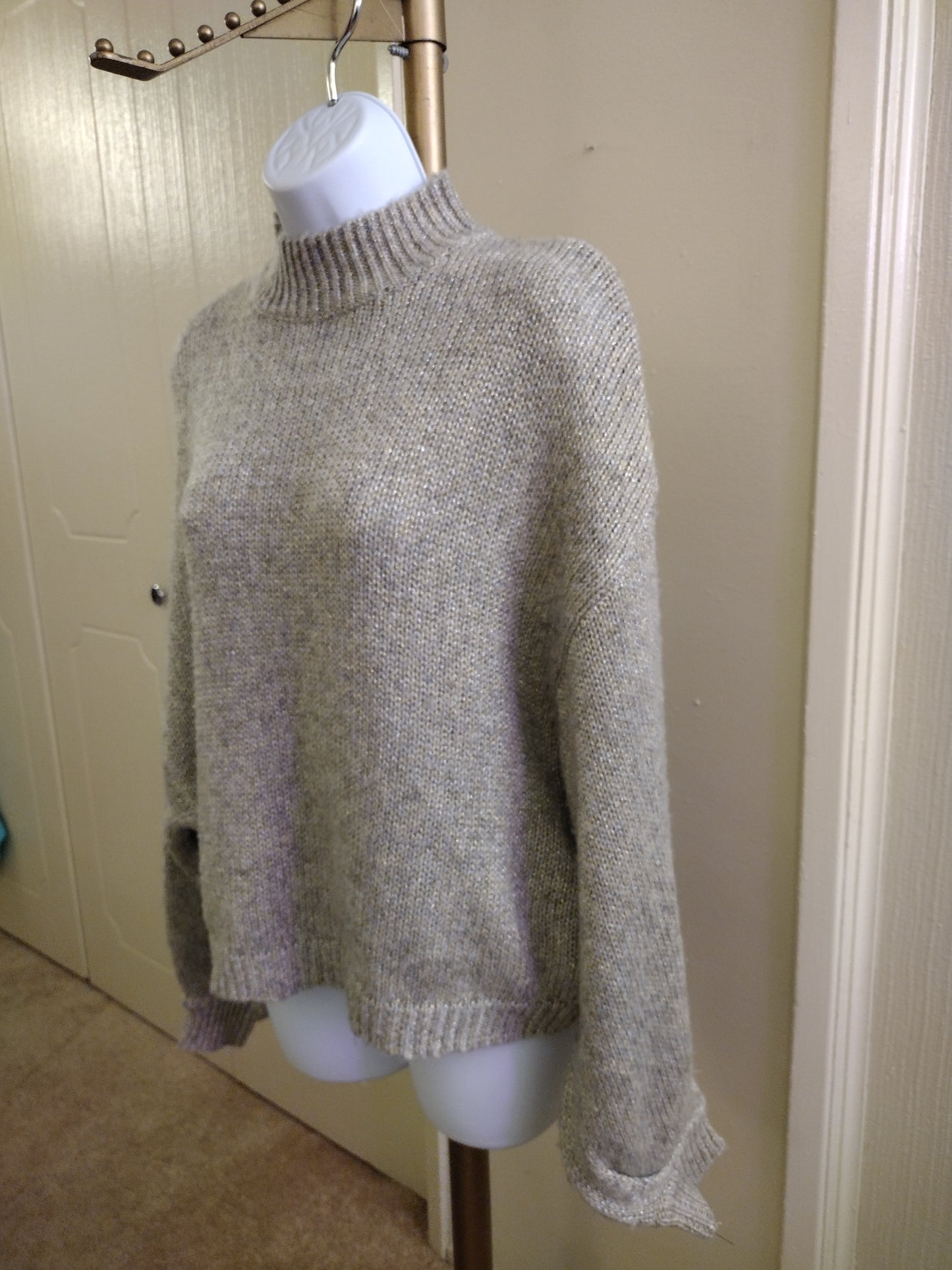 BB Dakota Steve Madden Mock Neck Grey Long Sleeve Sweater