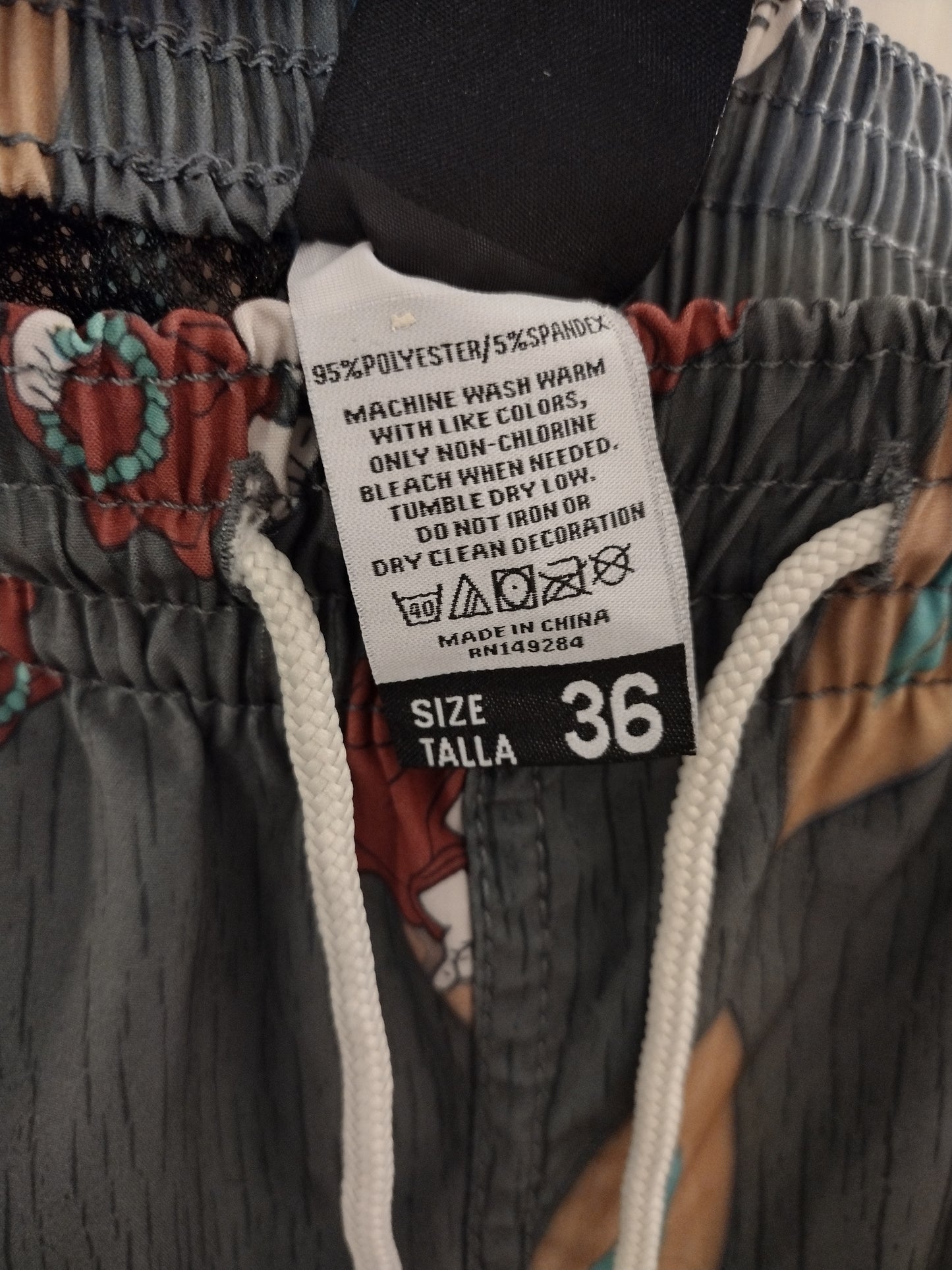 Wave Life Swim Trunks Size 36 Surfer Chaka Buddha