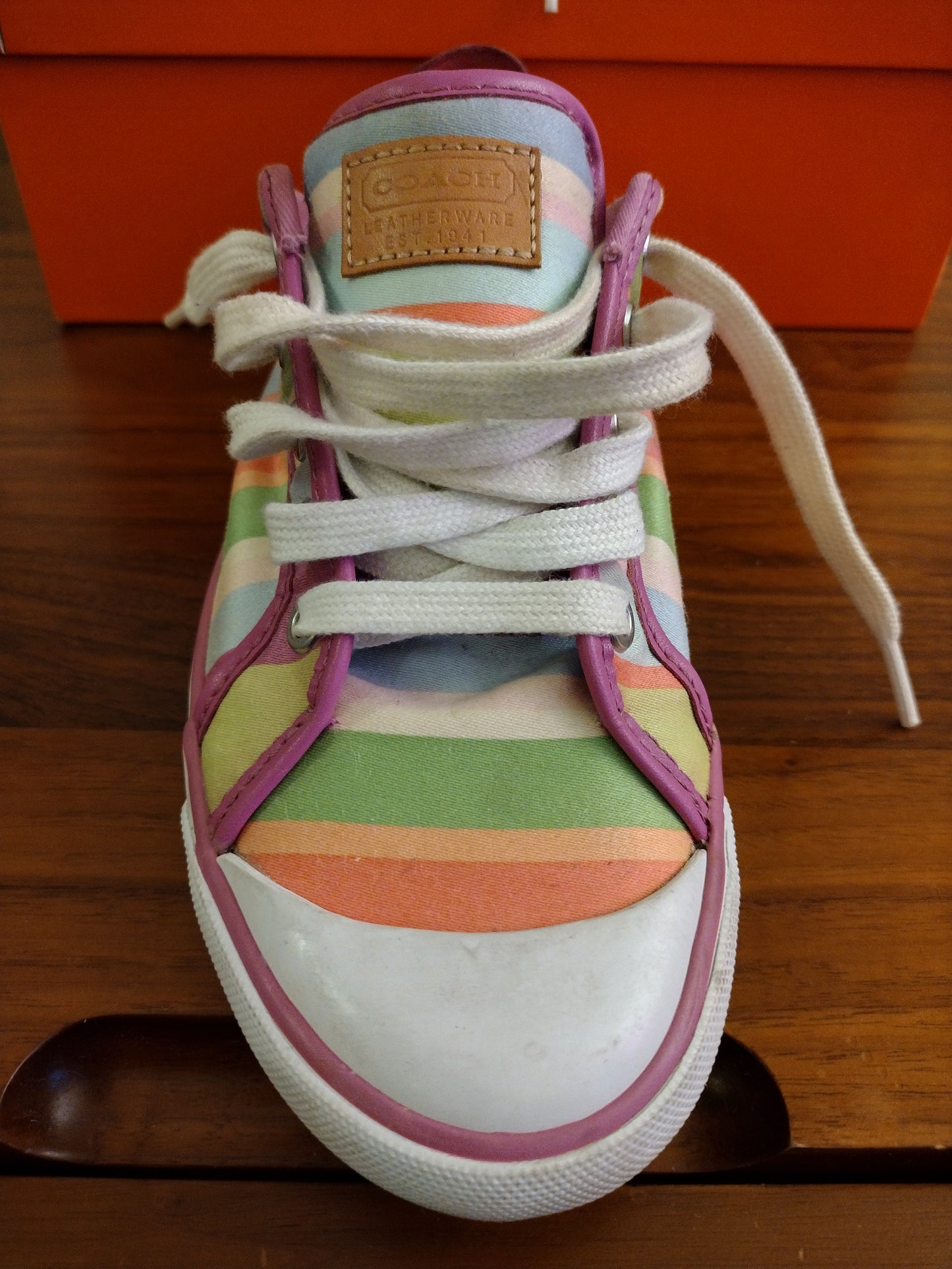 COACH Signature Women's Barrett Hampton Weekend Stripe Rainbow Multi Color Sneakers - Size 7B