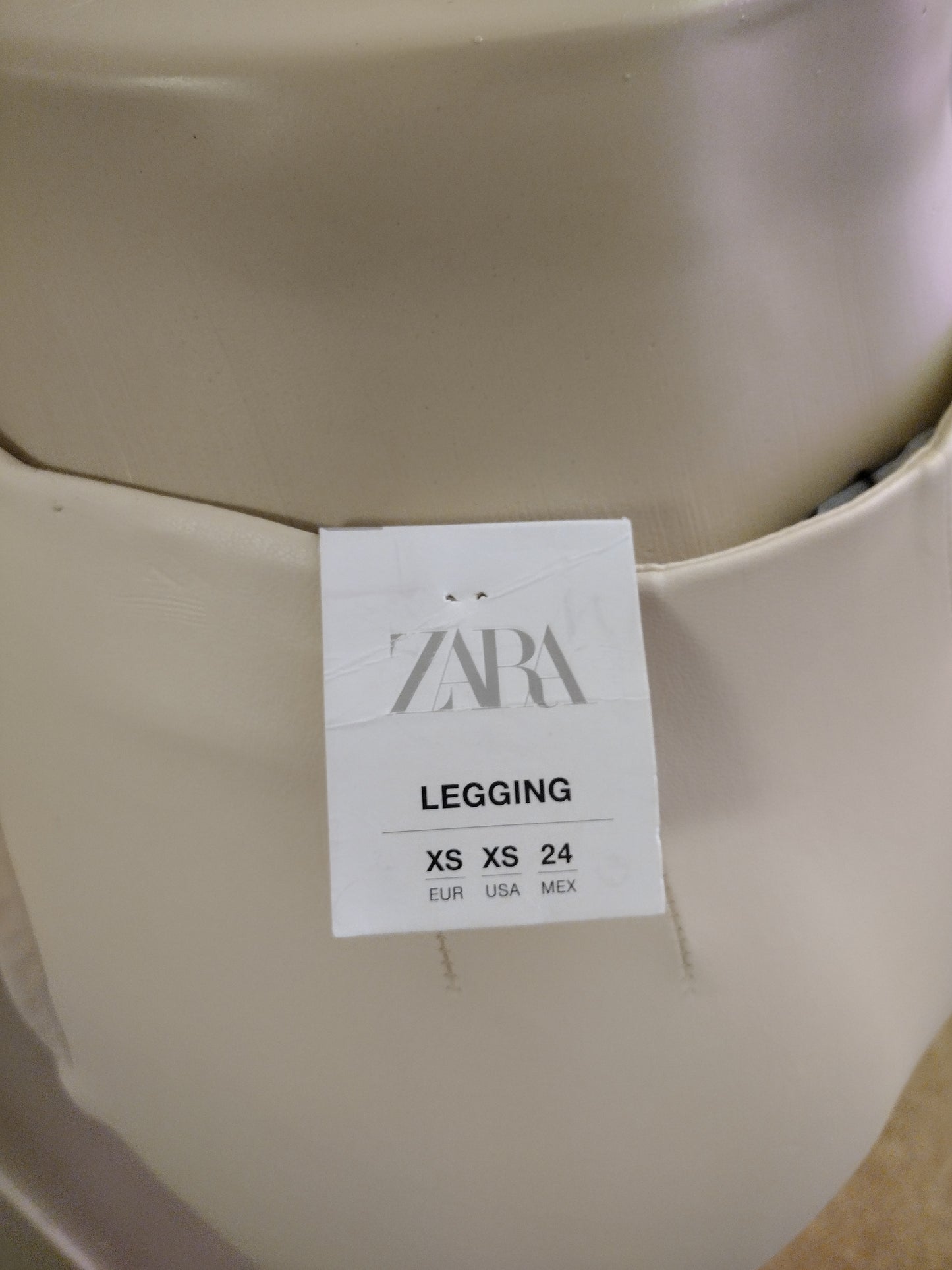 Zara Women's Cream Straight Leg Hi - Rise Leggings Size - XS