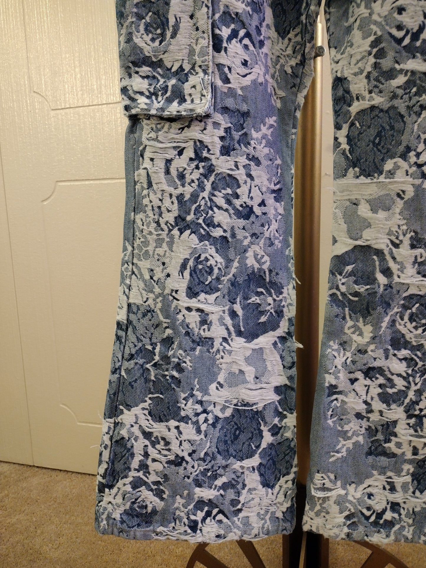 Inspired Stacked Skinny Flare Jeans Light Blue Size : 36