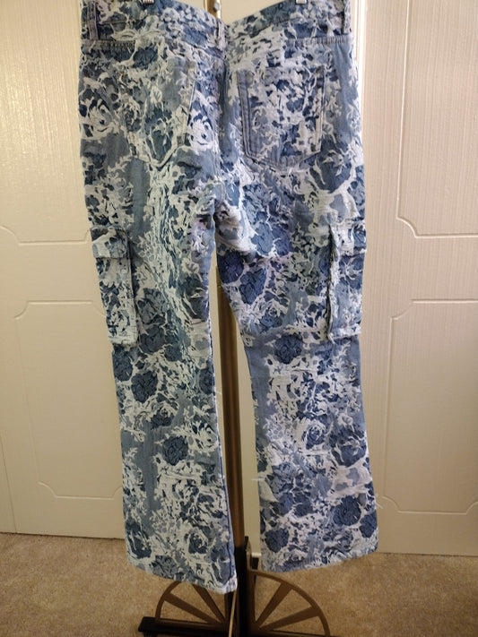 Inspired Stacked Skinny Flare Jeans Light Blue Size : 36