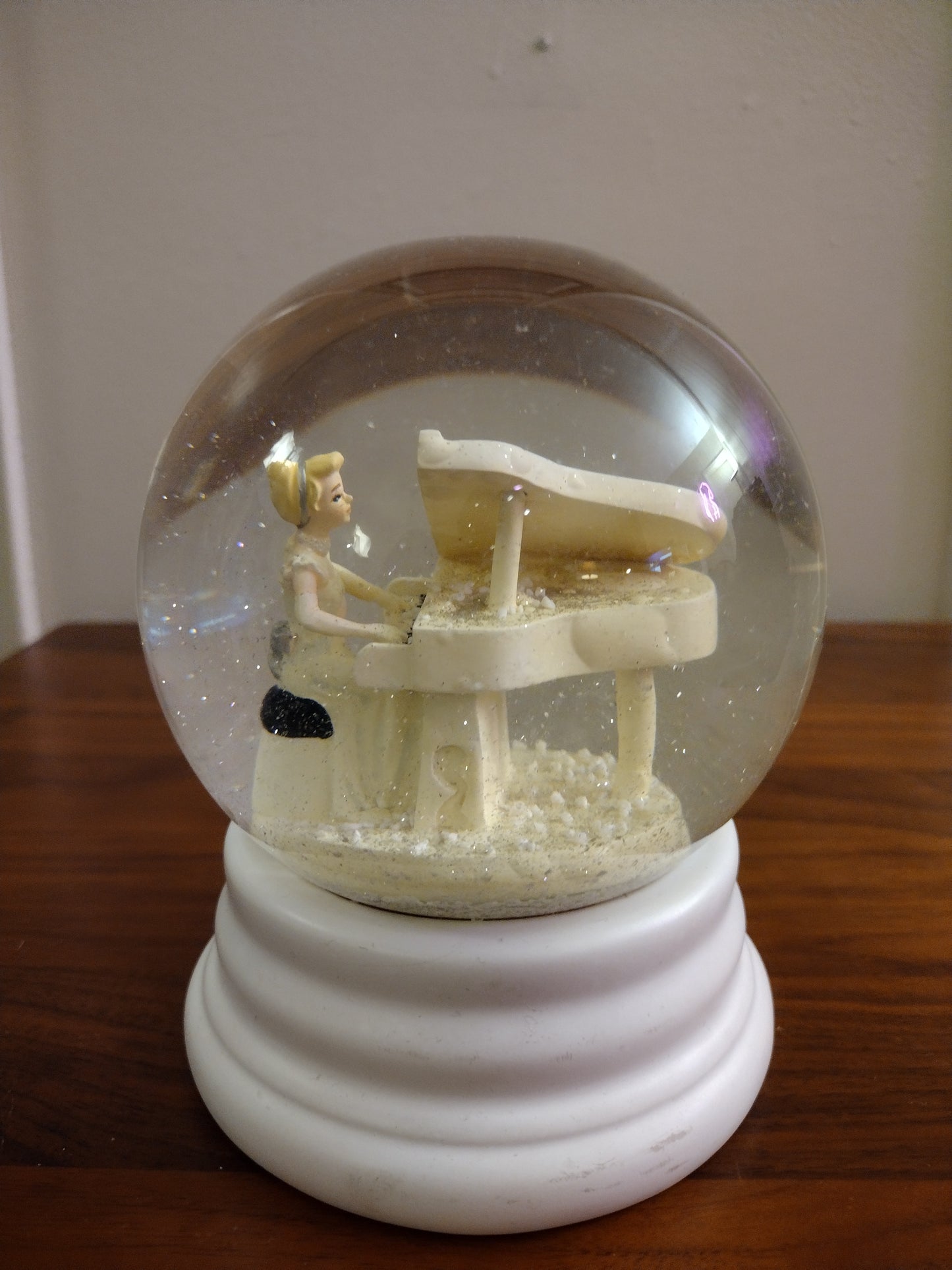 Glass Snow Globe in Collectibles - Alexis Daniella Saperstein - Saturday The Ninth Of February 2002