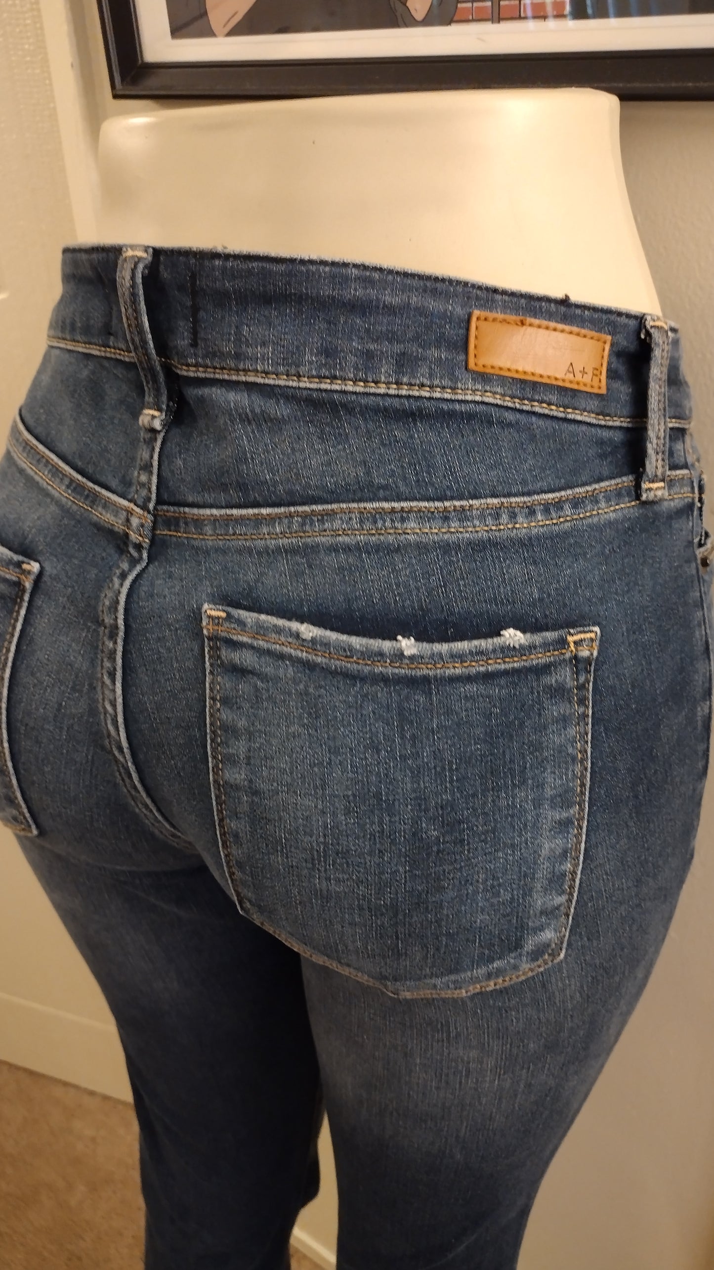 Abercrombie & Fitch Women's Blue Distressed Jeans - Harper Ankle