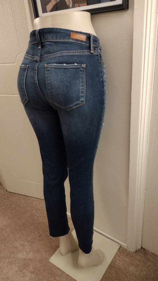 Abercrombie & Fitch Women's Blue Distressed Jeans - Harper Ankle