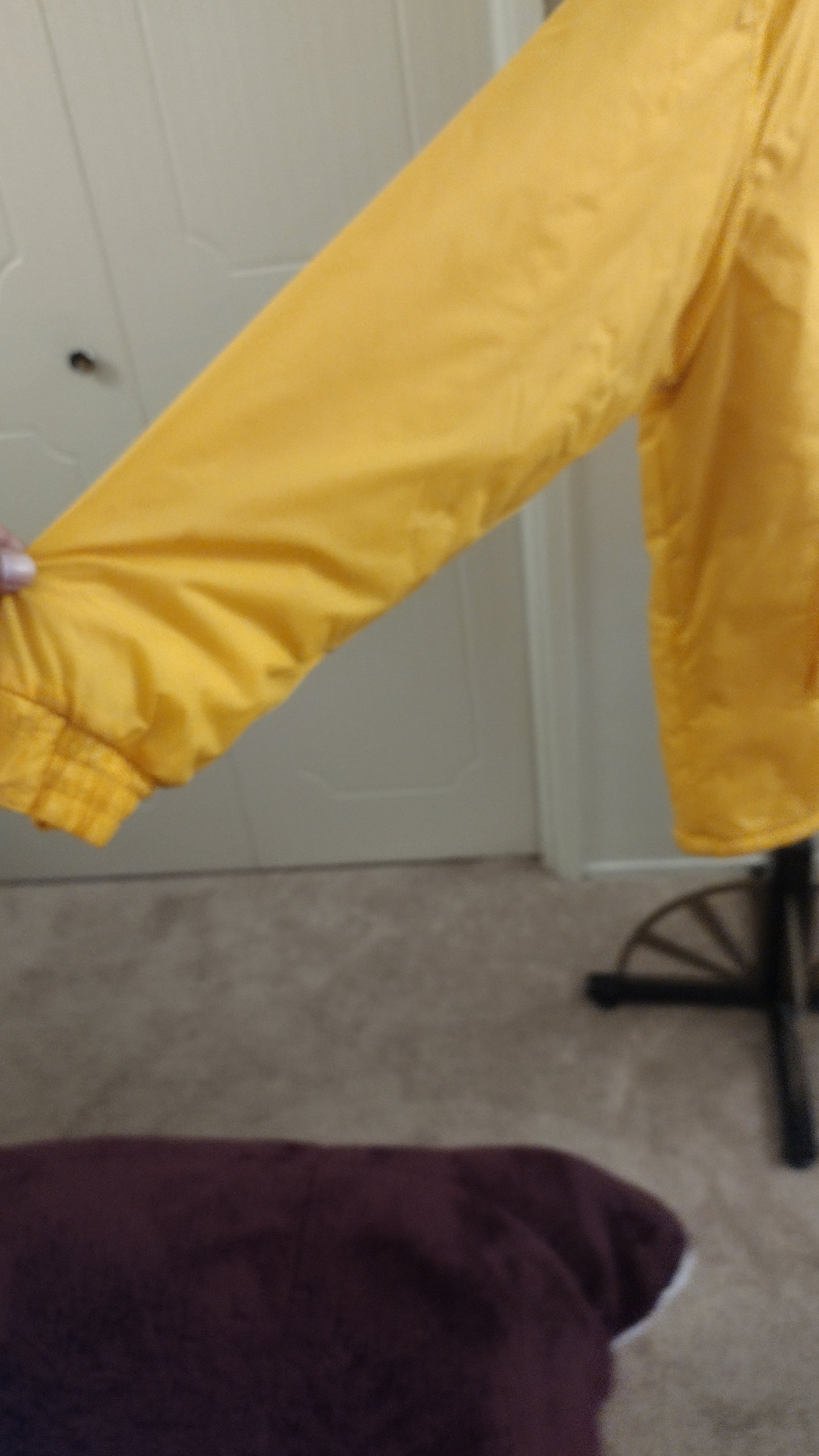 Los Angeles Lakers Yellow Jacket With Detachable Hoodie - Size XL