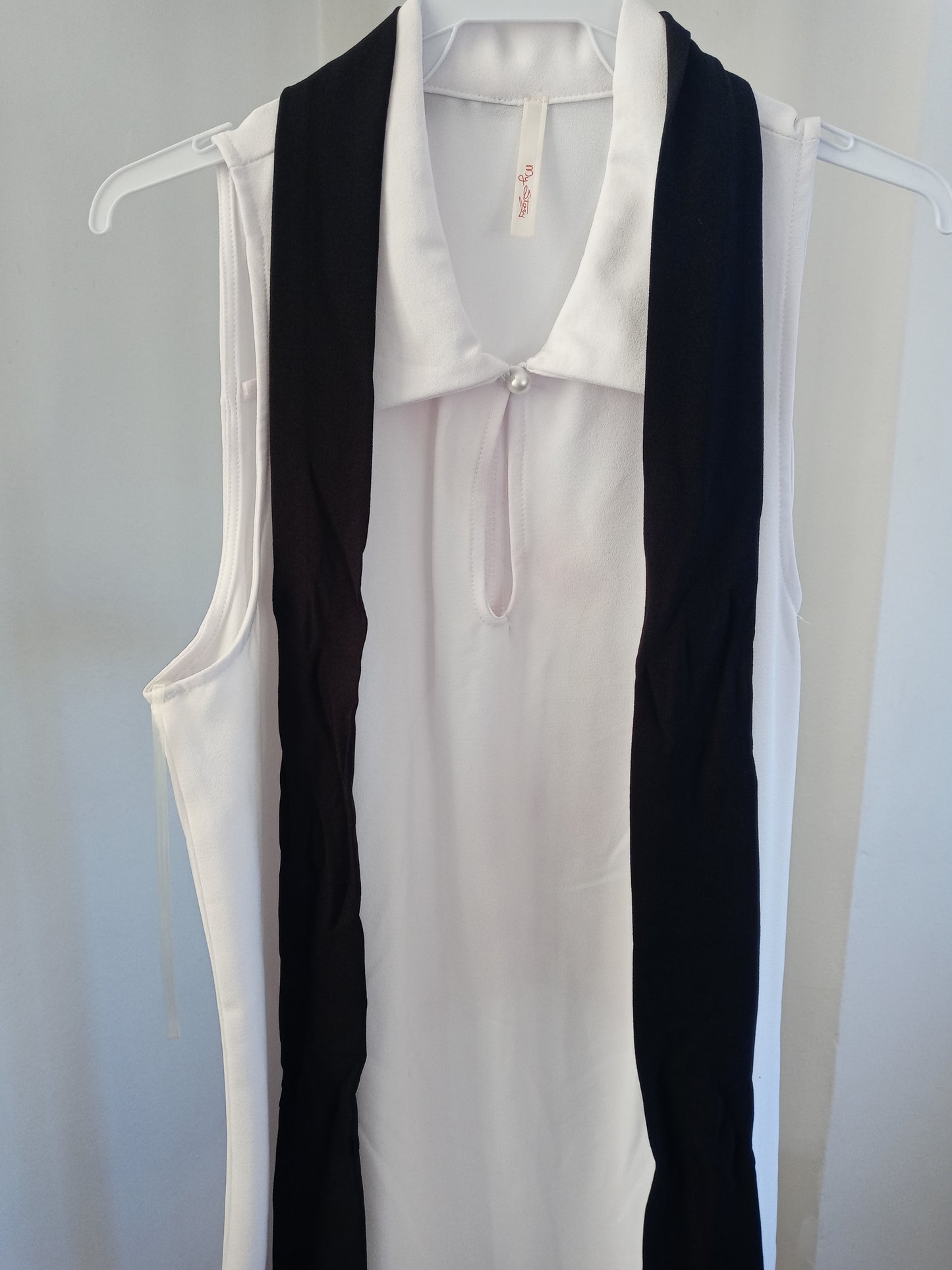 Doe & Rae Women's Blouse Top - Style# 4134T -