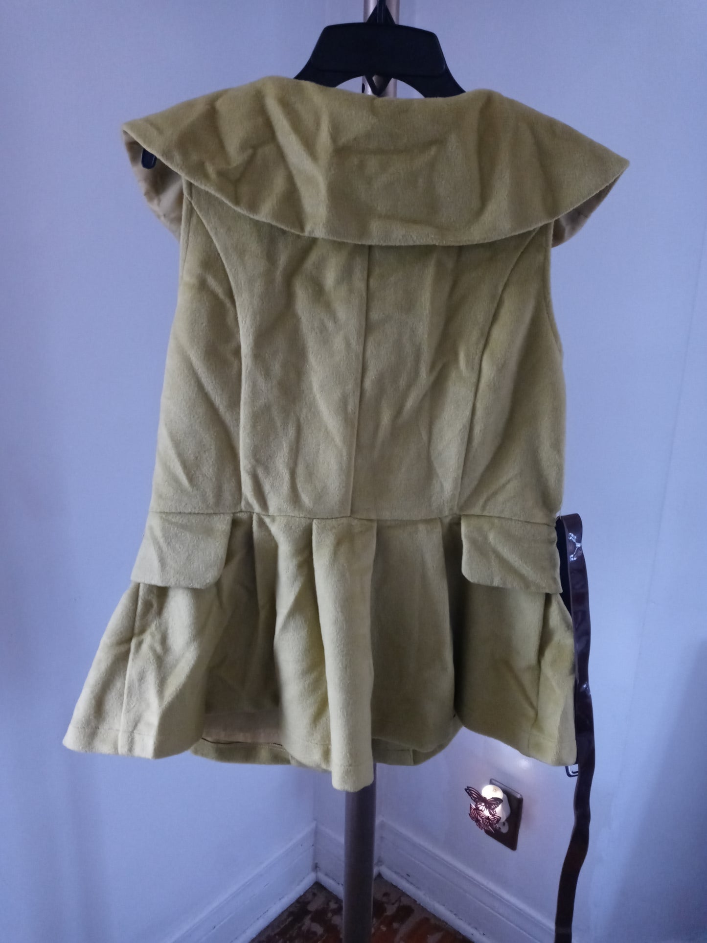Ryu Avocado Green Fuzzy Sleeveless Shirt -