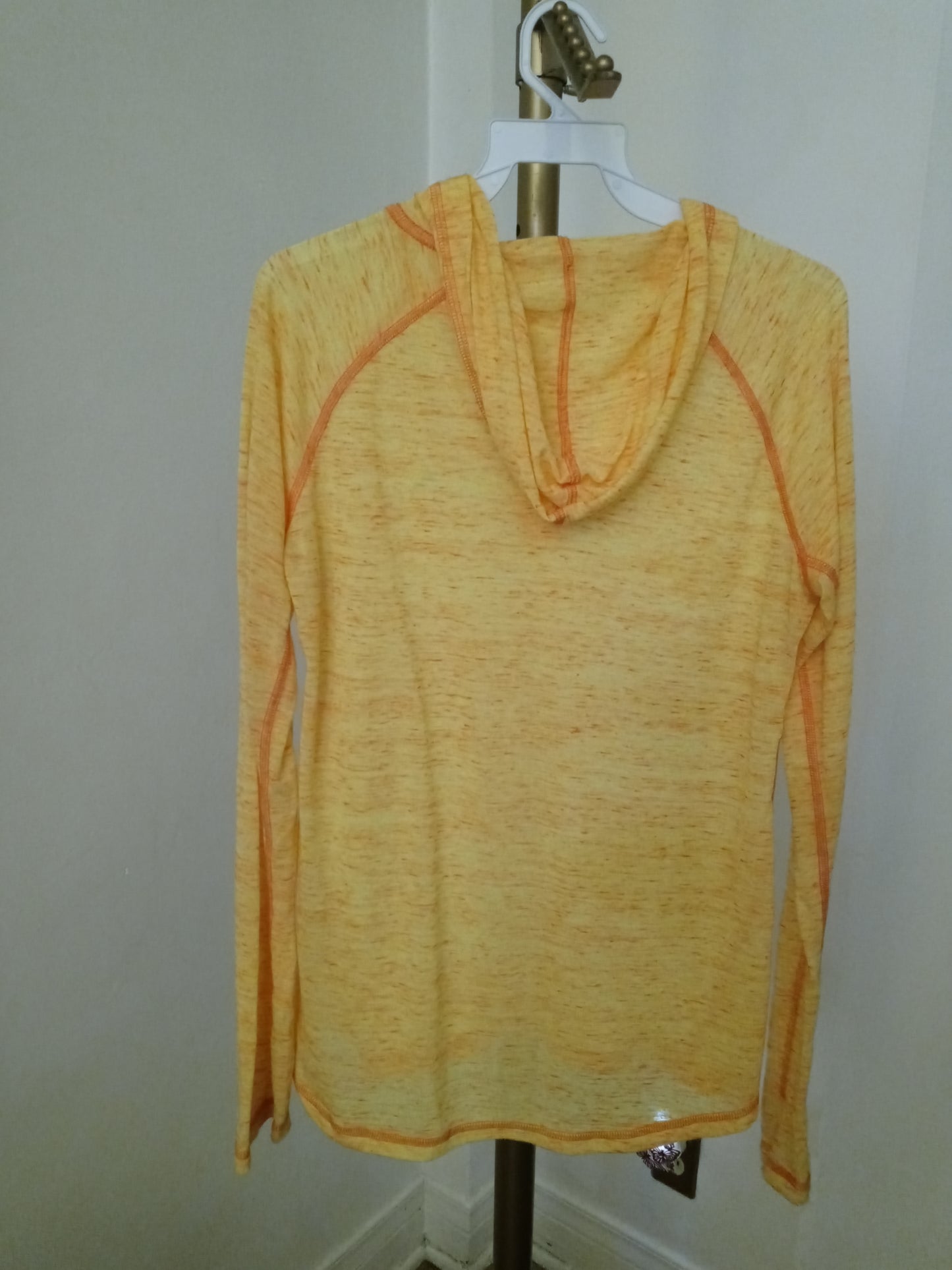 Puma Sport Life Style Women's Active Wear Long Sleeve Hoodie Pull Over Sweat Shirt