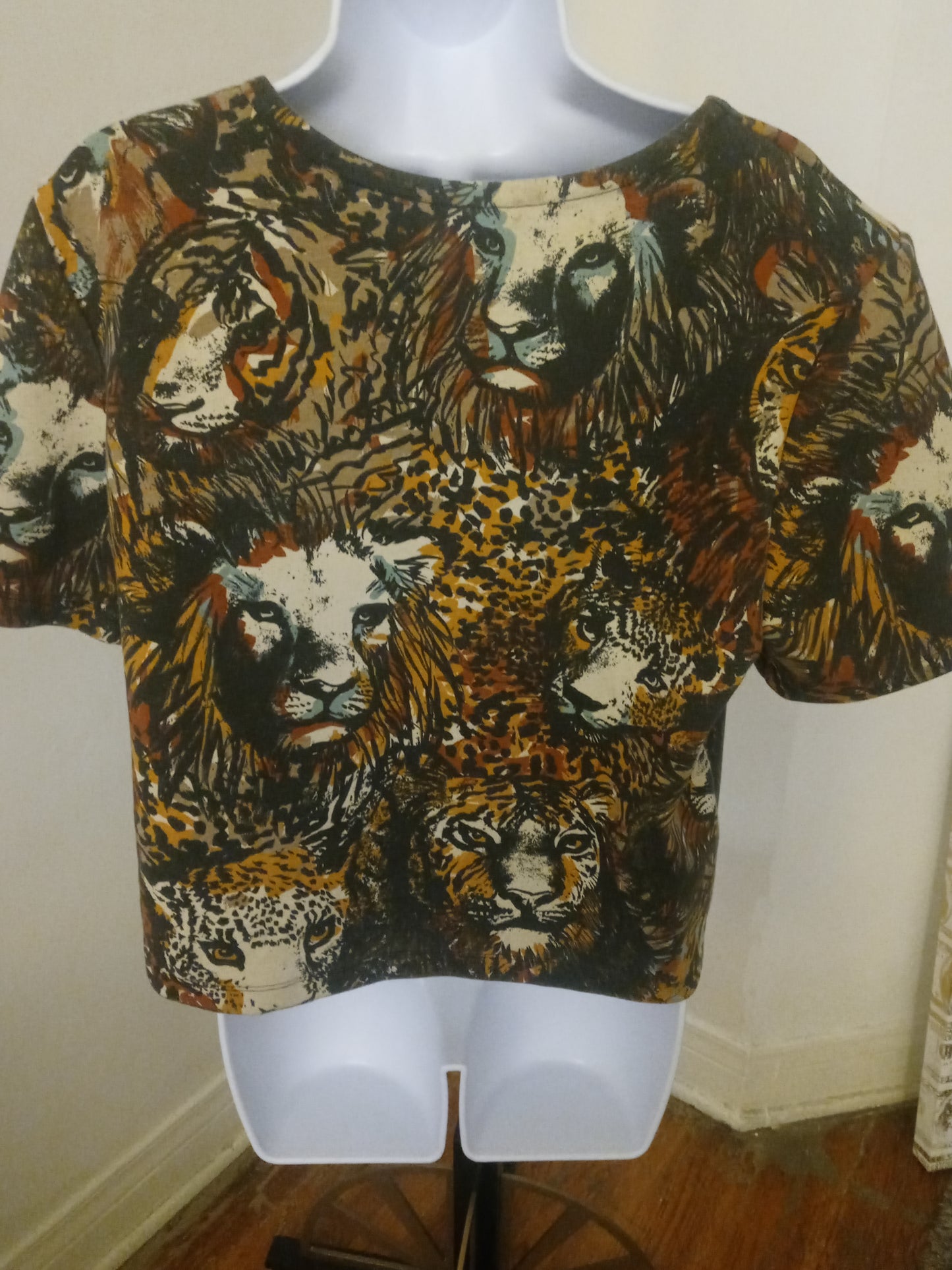 H&M Short Sleeve Cropped Top Animal Print Women's Top