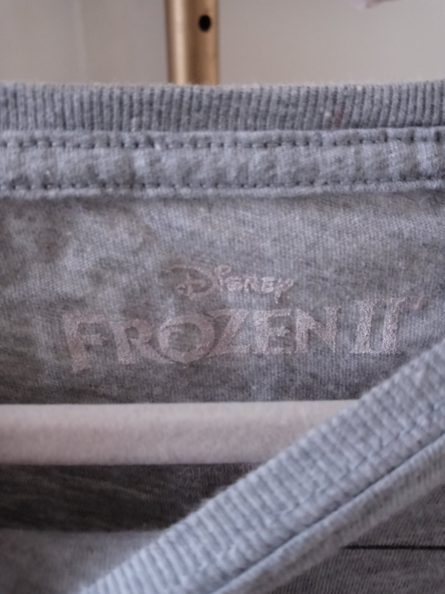 Disney Frozen II Kid's Girl's T-Shirt Grey Short Sleeves - Pre Owned