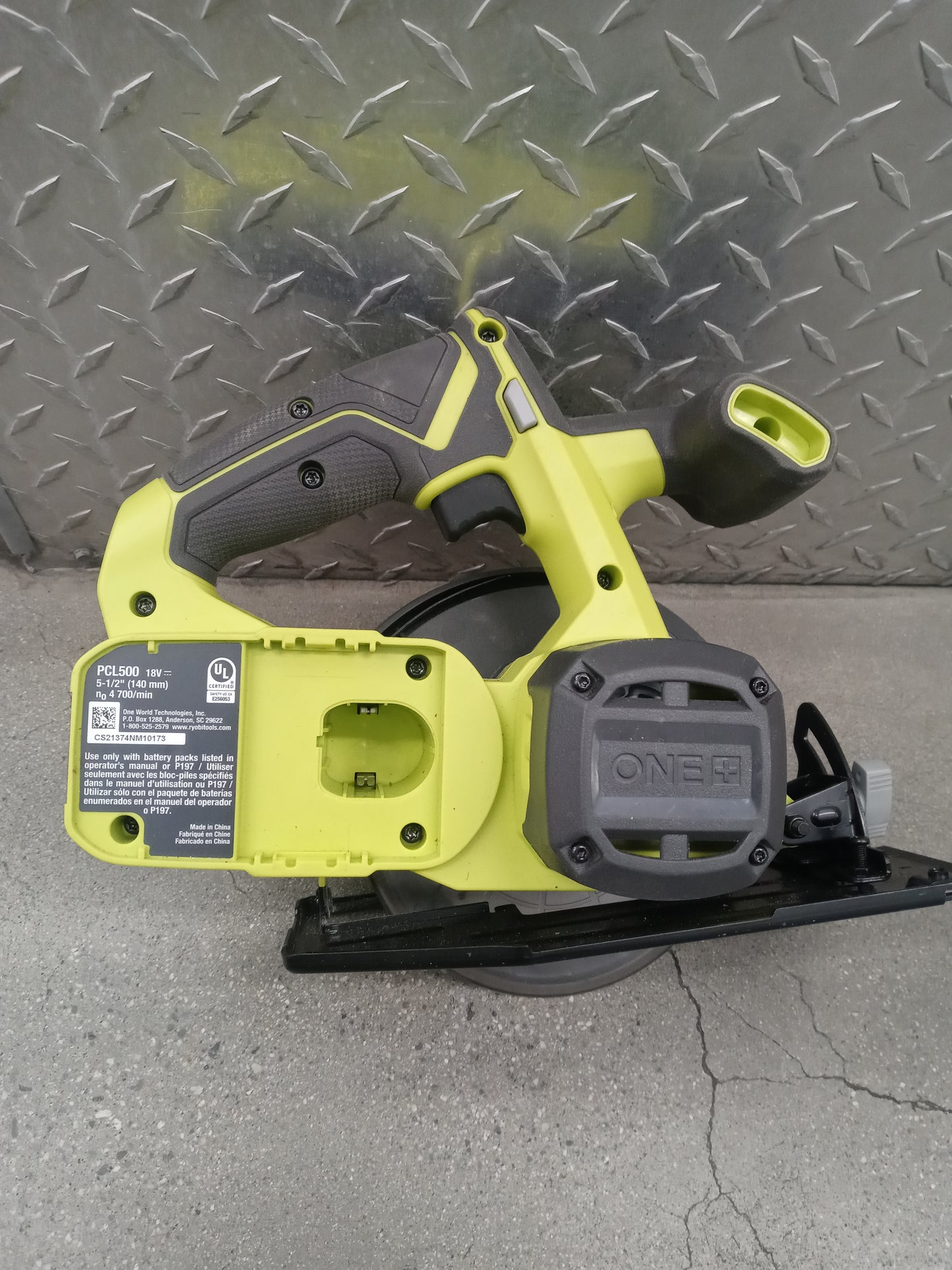 Ryobi One + 18V Cordless 5 1/2 in. Circular Saw
