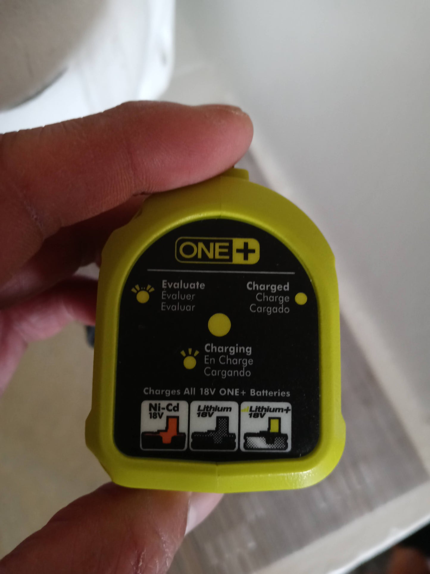 Ryobi Model : P119 18v Battery Charger Pre Owned - Good / Excellent Condition