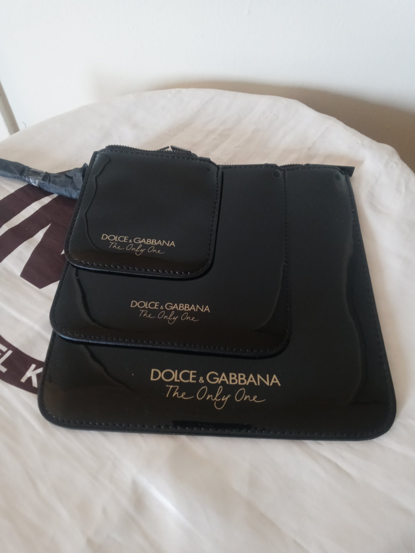 Dole & Gabbana Patent Leather Vanity Make Up / Carry Case