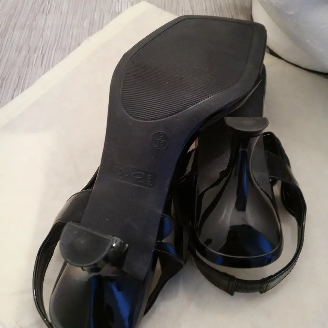 Rouge Helium Women's Black Heel Shoes Pre Owned