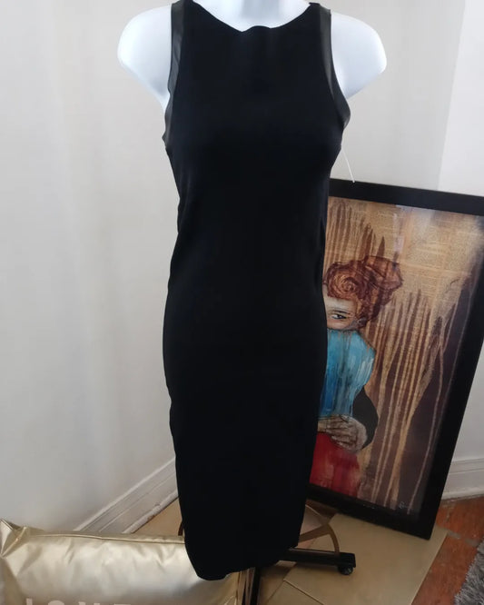 Zara Knit Women's Black Round Neck Sleeveless Zip Up Back Knee Length Maxi