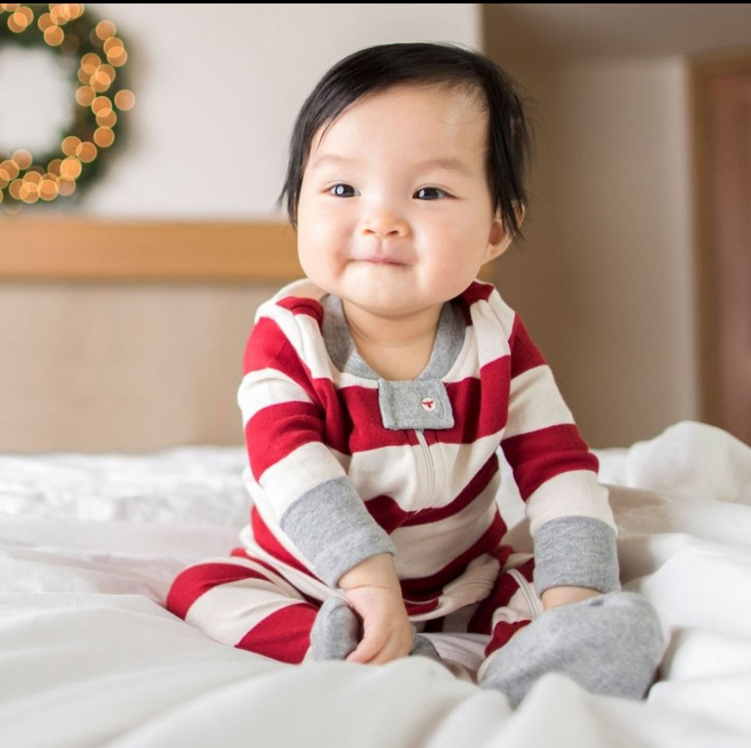 NWT - Burt's Bees Baby Red and White One Piece Zip-Up Pajama