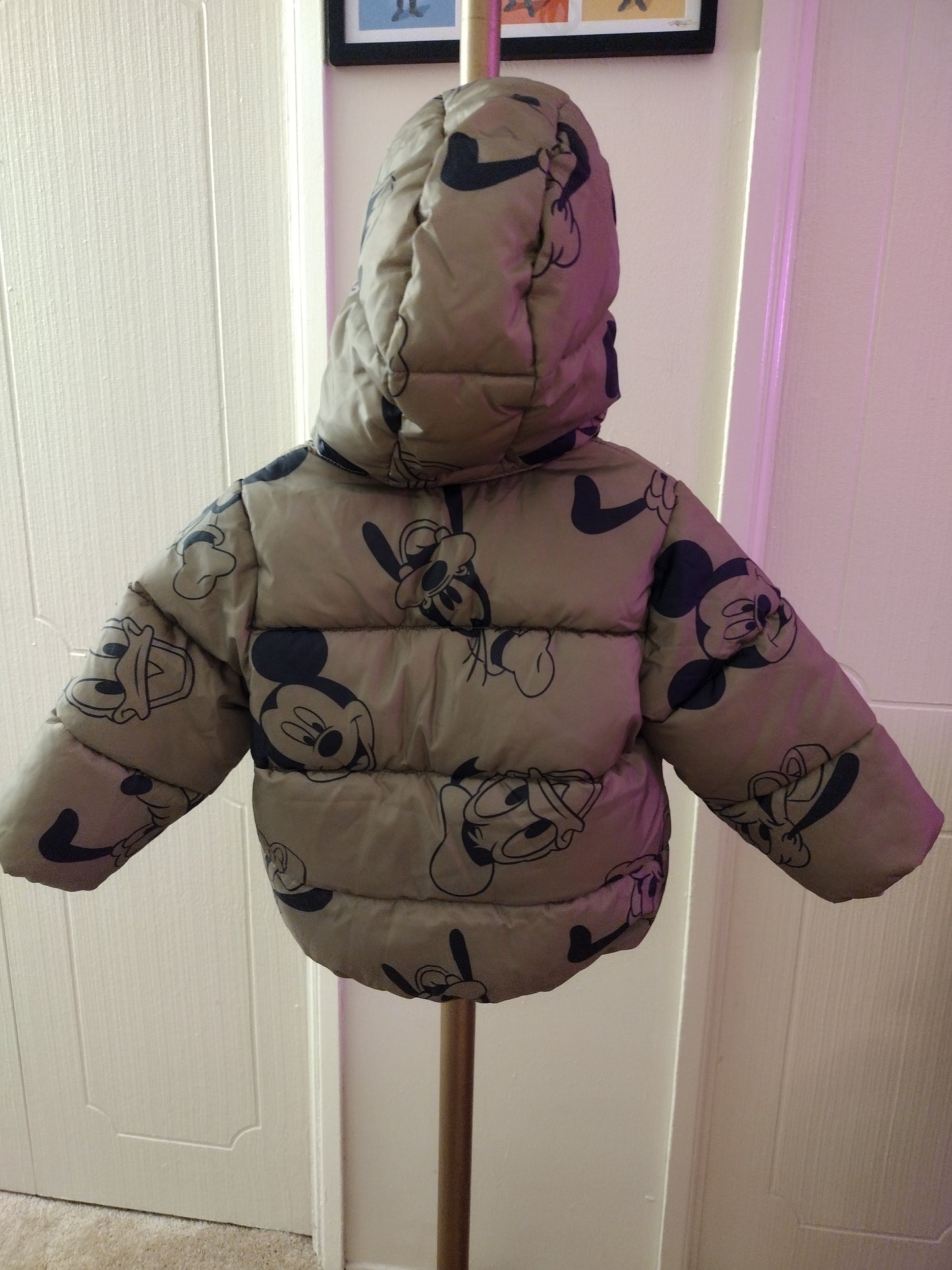 H&M Disney Mickey Mouse Goofy Donald Duck Boys Puffer Coat  Size: 18 Months