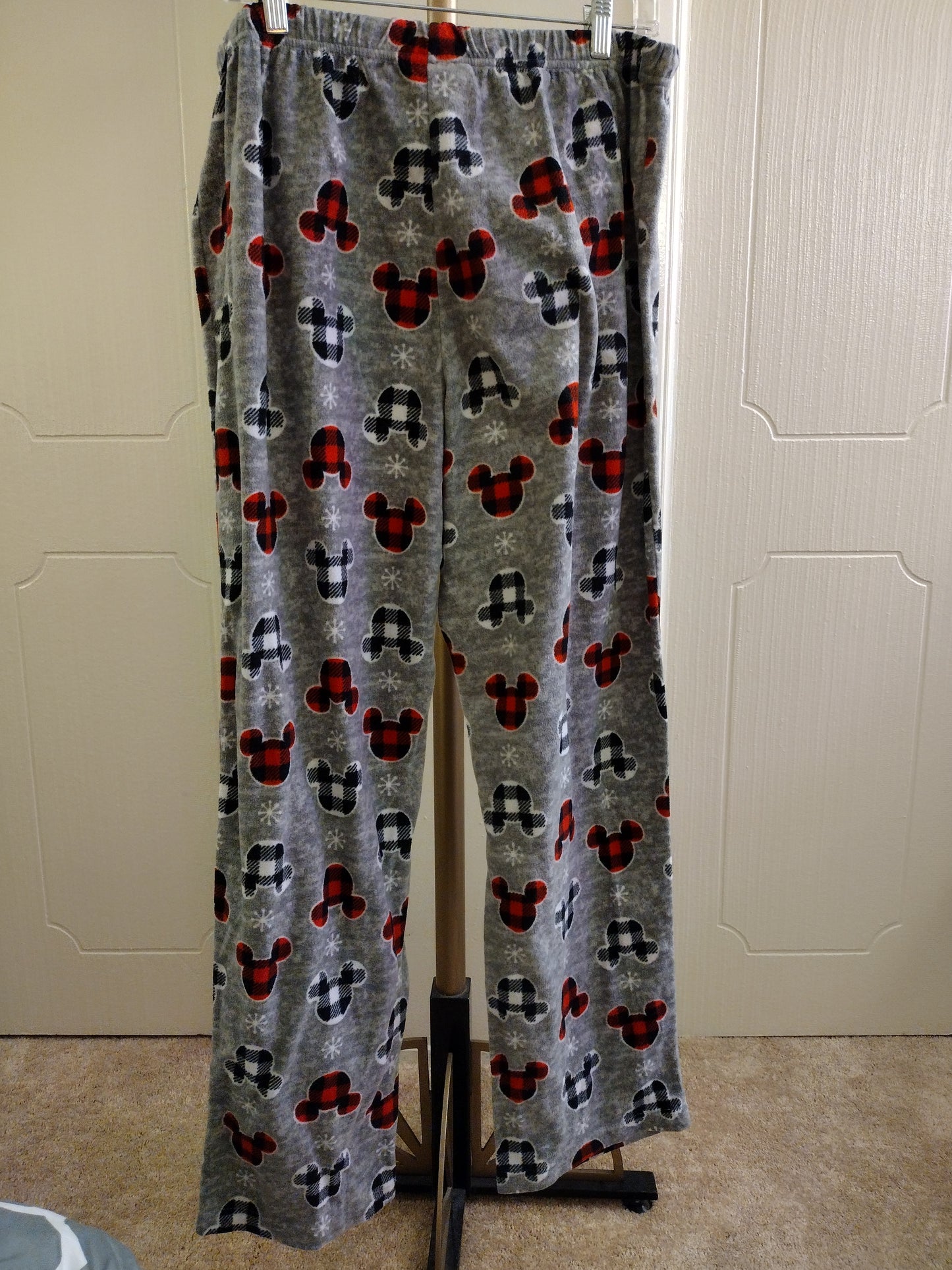 Men's Walt Disney Company Disney Mickey Mouse Plaid Ears Holiday Big and Tall Lounge Pants for men