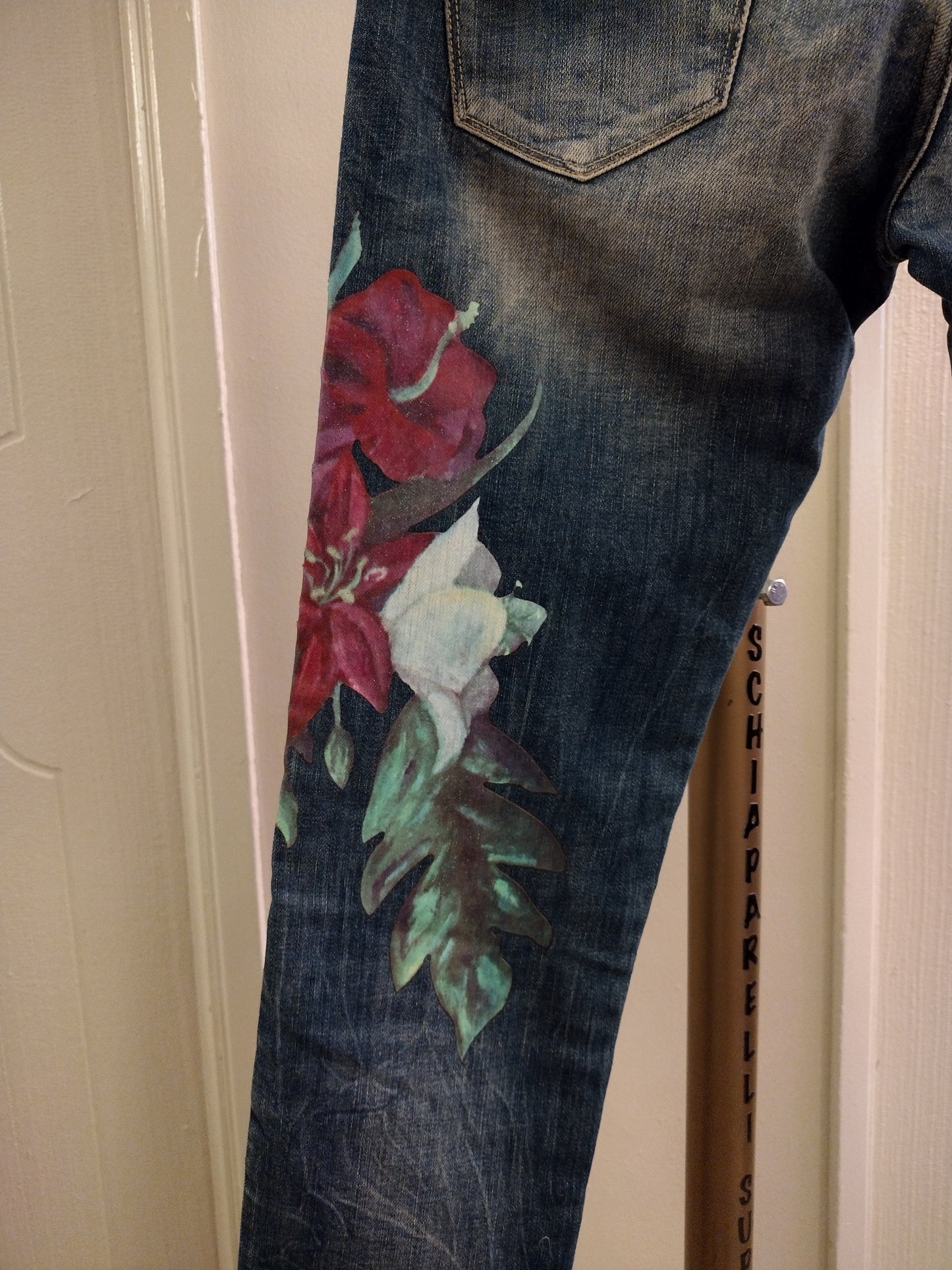 Guess Low Rise Skinny Ultra Low Jeans