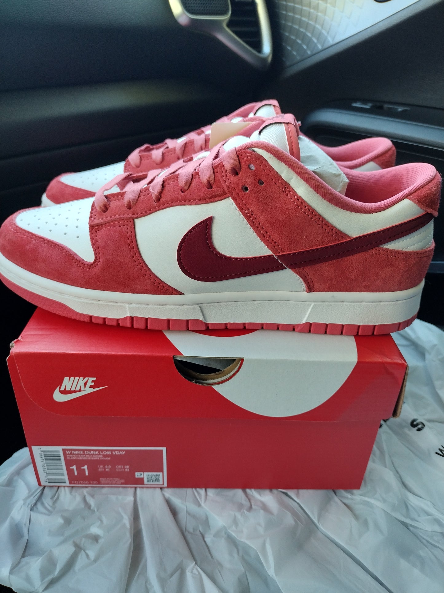 Nike Dunk Low " Valentines Day " Women's Size - 11