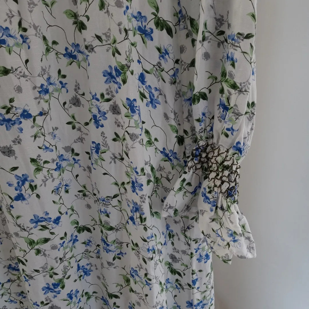 Zara Women's Floral Pattern Long Sleeve Ruffled Maxi Full Knee Length Sleepwear / Scrubs