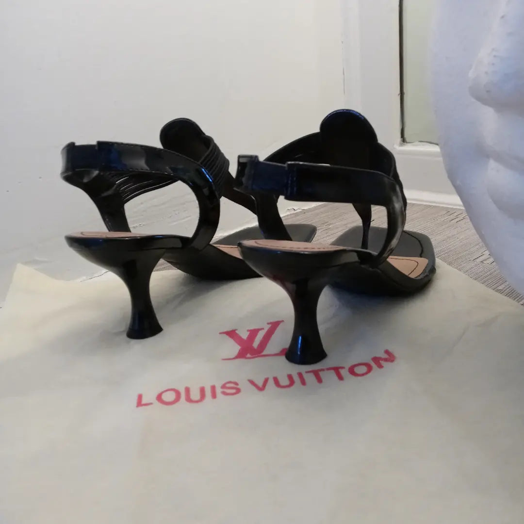 Rouge 2025 helium heels