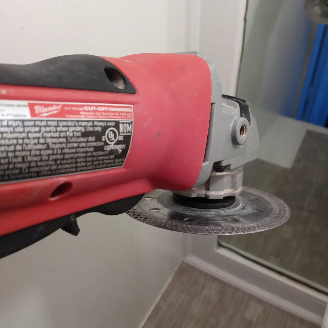 Milwaukee 2680-20 M18 4-1/2" Cordless Cut-Off Angle Grinder [Tool Only]